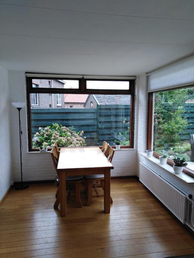 Vakantiewoning Dorpstraat Nuth Villa Esterno foto